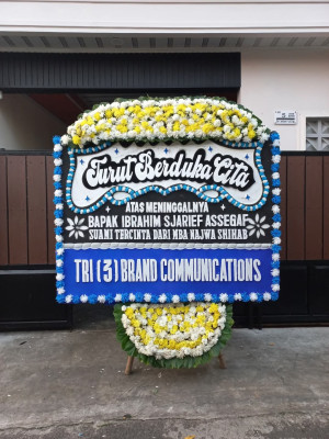 Papan Bunga Duka di Bondifuar